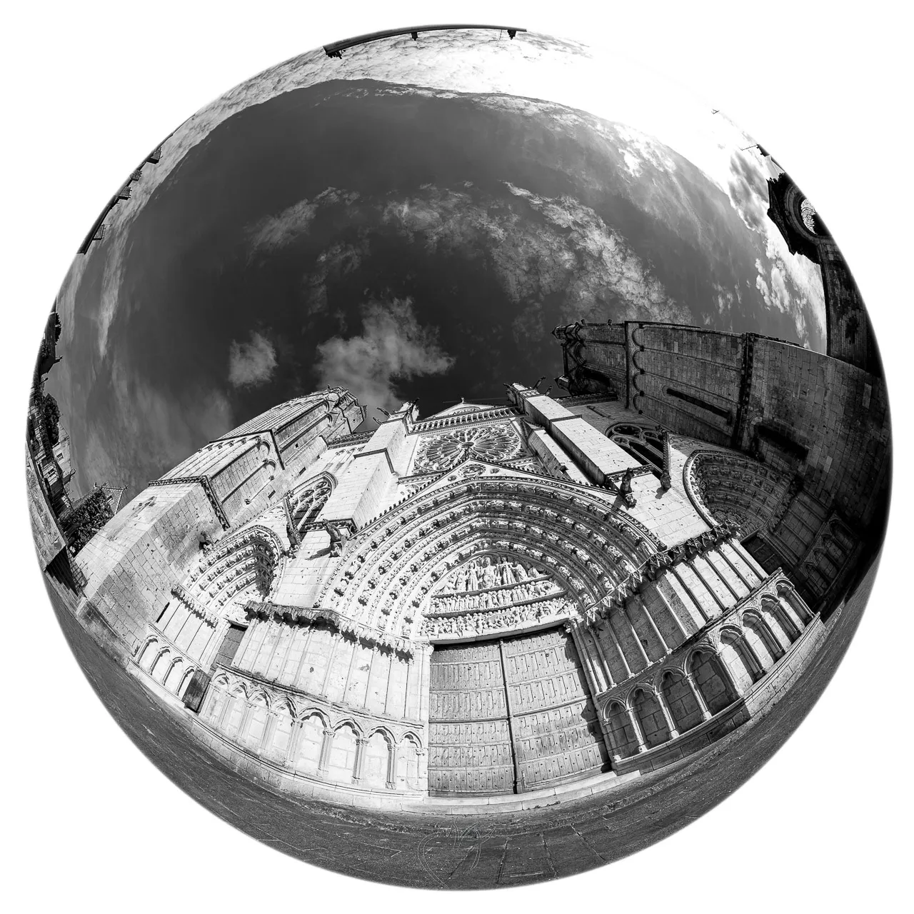 Cath&eacute;drale de Poitiers dans tous ses &eacute;tats - Photo n°4