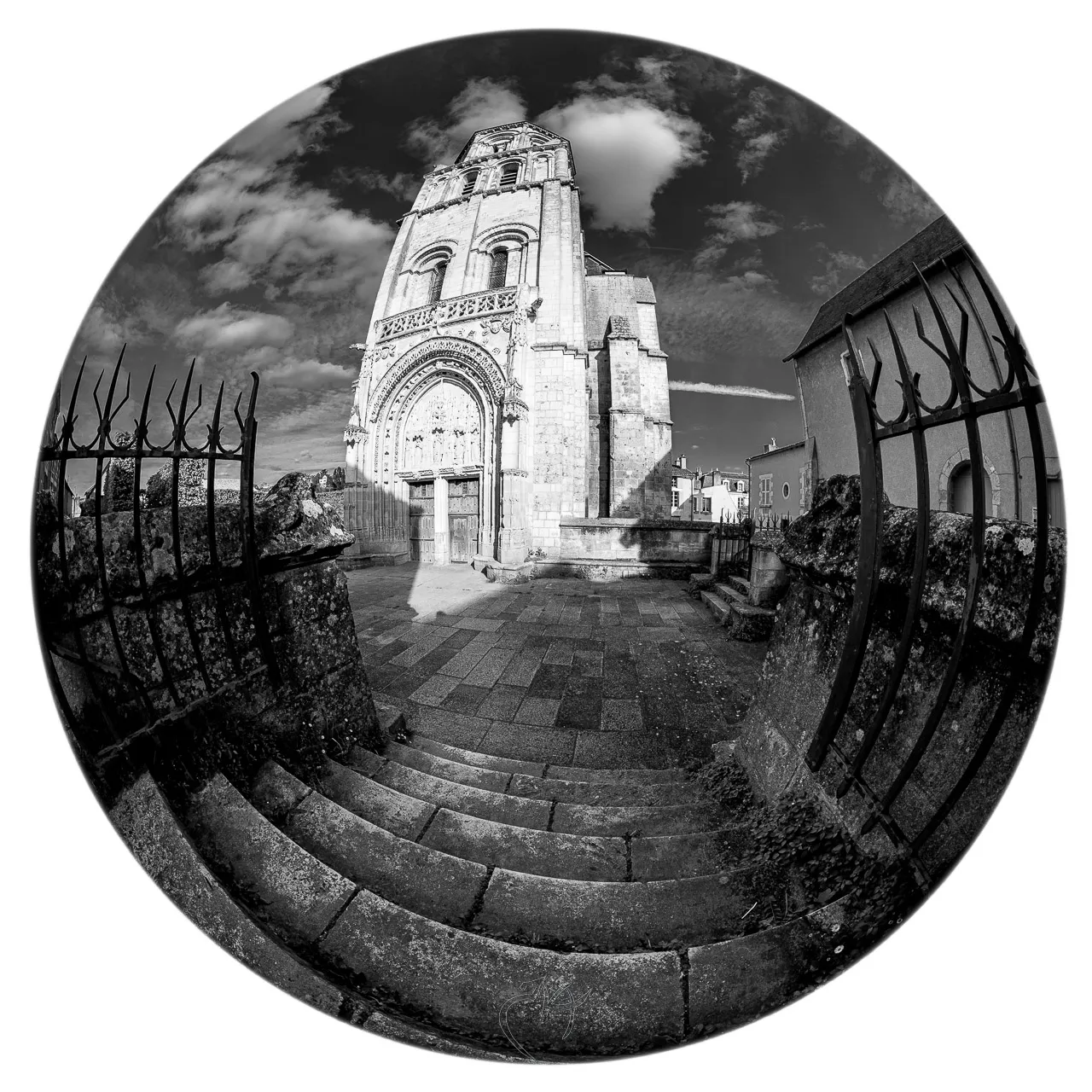 Cath&eacute;drale de Poitiers dans tous ses &eacute;tats - Photo n°5